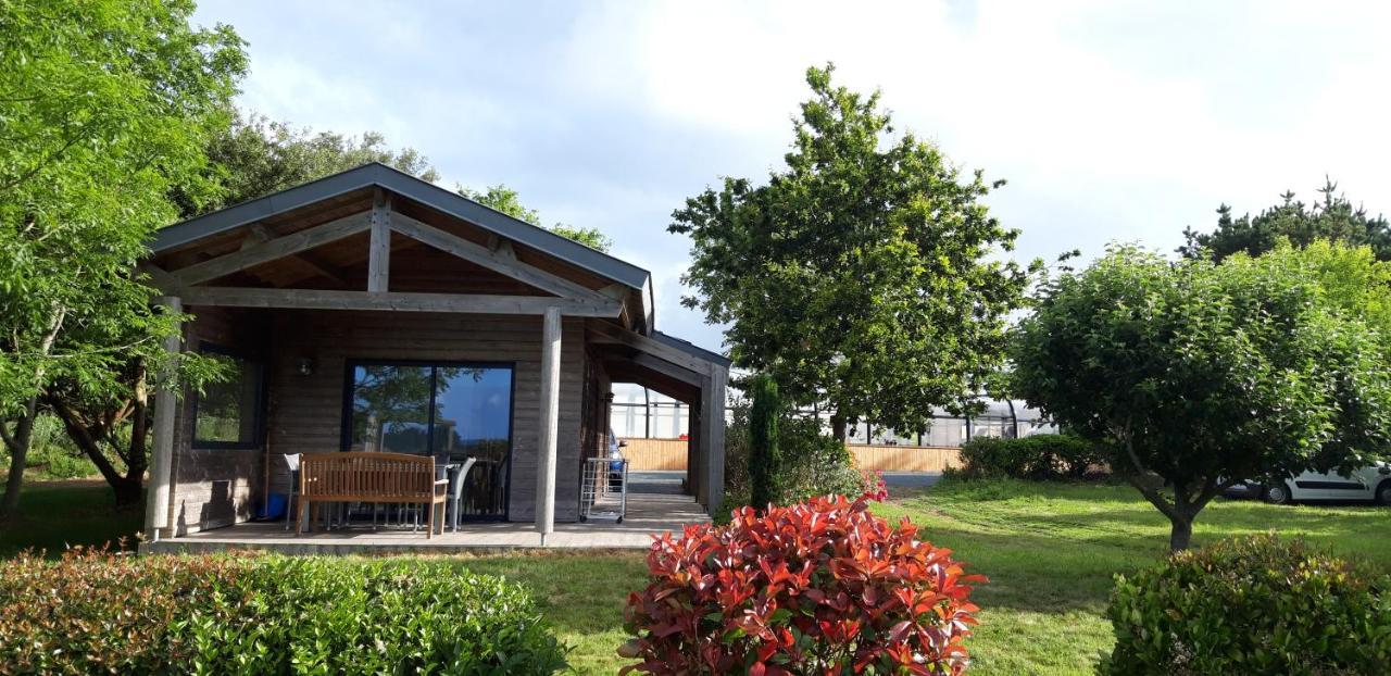 Campsite Les Vergers De Squividan *** *